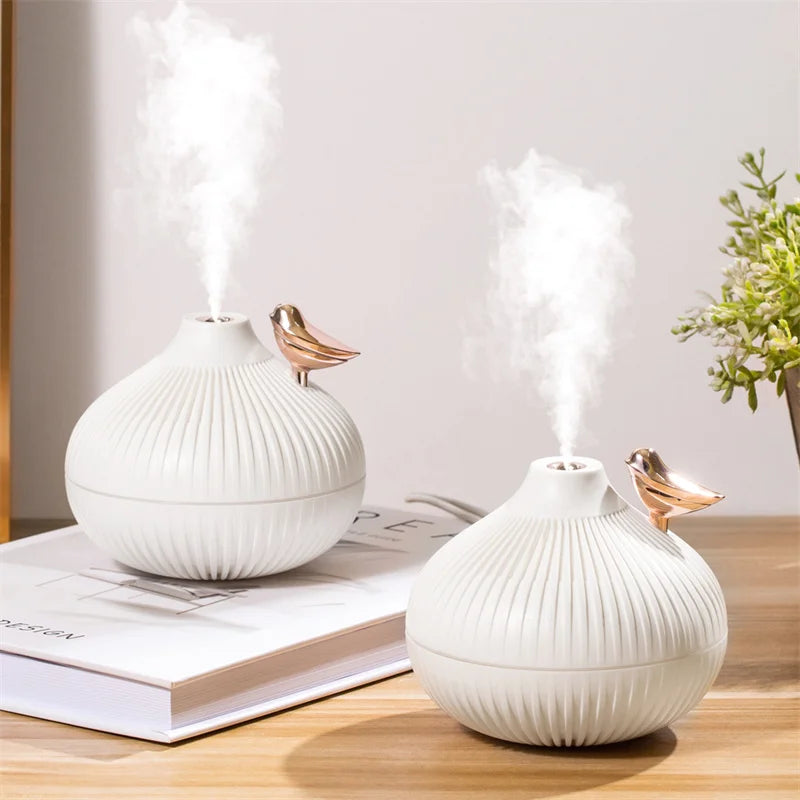 New Moon Lamp Light 300ml Mini Usb Humidifiers Ultrasonic Onion Wet Aroma Essential Oil H2O Diffuser air Humidifier for Home