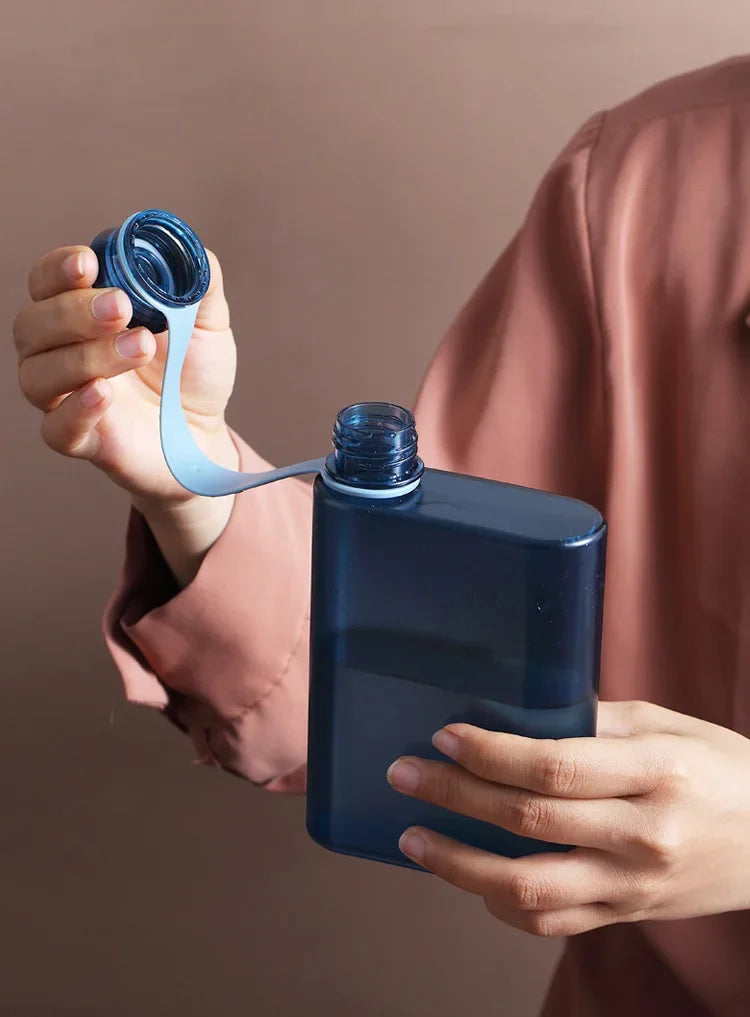 500ML Square Water Bottle Portable A5 Flat Style Water Cup With Handle Outdoor Sports Drinks Kettle Notebook Bottle Drinkware