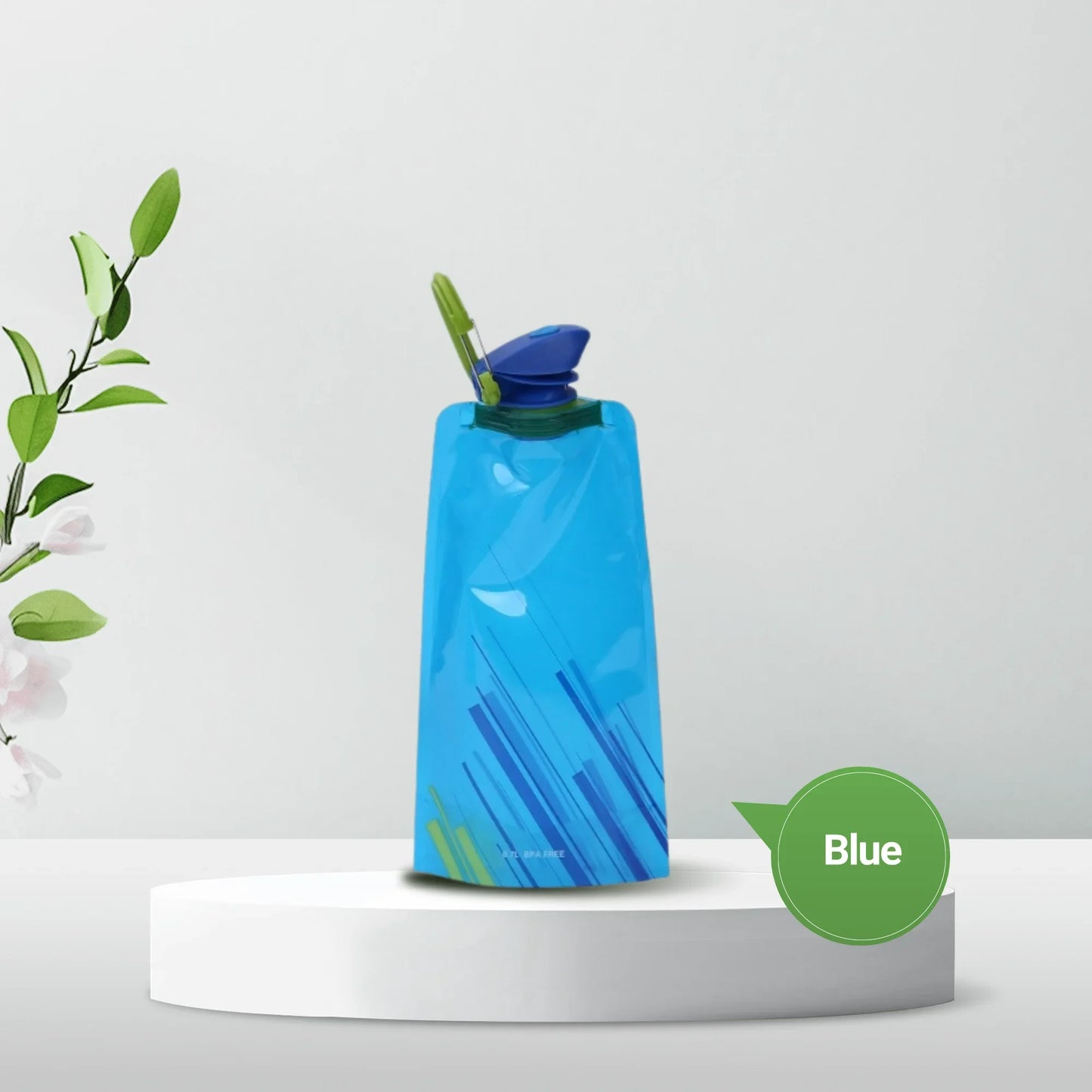 700ml Foldable Water Bottles Flexible Reusable Travel&Camping Water Bottle Water Pouch Soft Flask Water Bag With Carabiner Clip