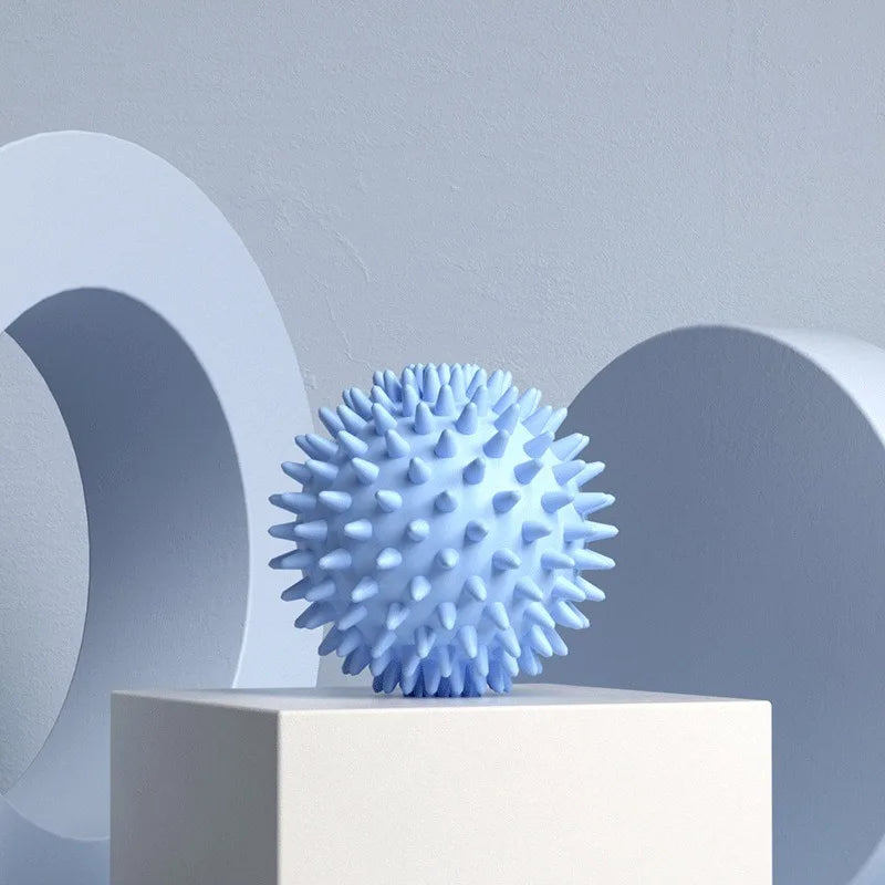 Foot massage ball with spikes pilates yoga Sports Fitness Muscle Relaxation  massage ball plantar fasciitis therapy ball AMQ001