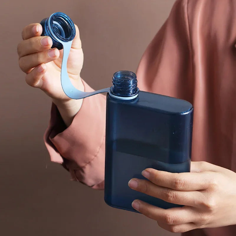 500ML Square Water Bottle Portable A5 Flat Style Water Cup With Handle Outdoor Sports Drinks Kettle Notebook Bottle Drinkware